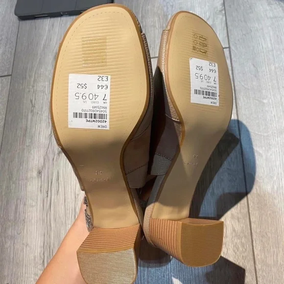 Topshop beige buckled cowboy style heels, UK size 7, brand new - Picture 4 of 4